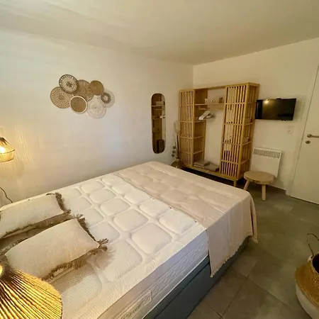 Heated Pools Holiday home *